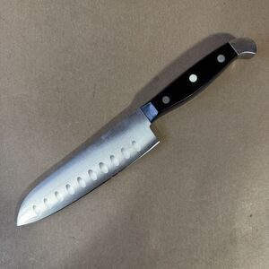 J.A. Henckels Statement 5.5" Hollow Edge Santoku Knife HighCarbonSteel 13548-140